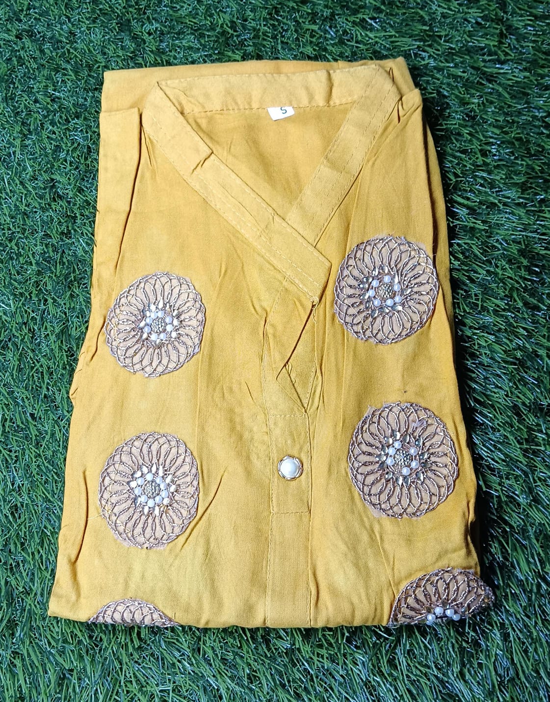 KURTI